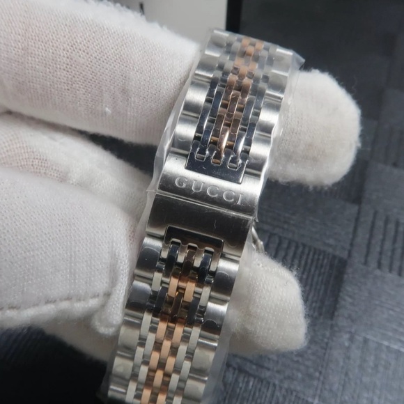 Gucci Women's YA126513 Gucci timeless Steel and Yellow PVD White Dial Watch - Picture 5 of 7